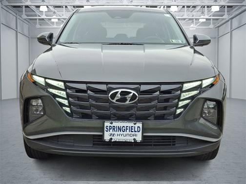 2023 Hyundai TUCSON SE