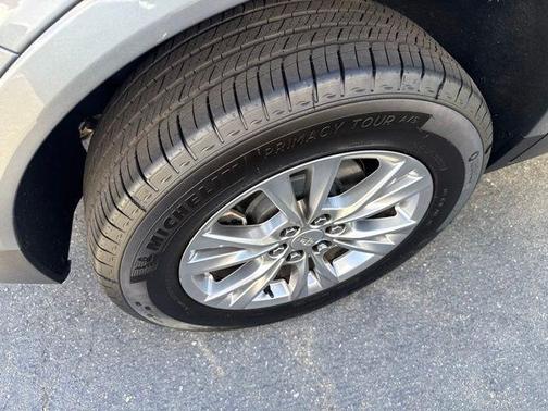 Satin Steel Metallic 2020 Cadillac XT5 Premium Luxury