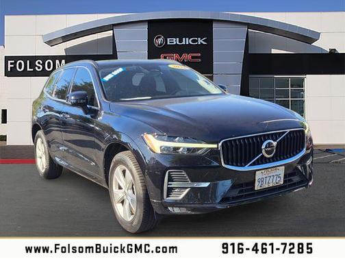 Black 2022 Volvo XC60 B5 Momentum