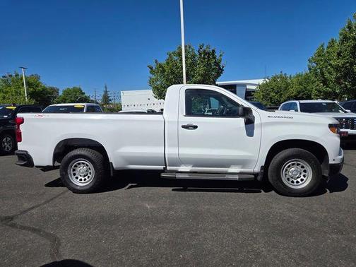 Summit White 2022 Chevrolet Silverado 1500 WT