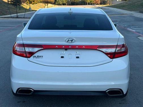 2017 Hyundai Azera Base