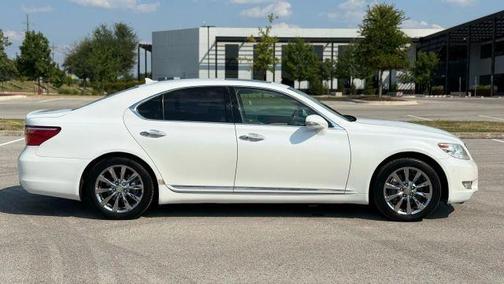 2010 Lexus LS 460 Base