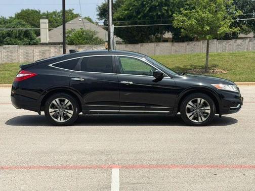 Black 2014 Honda Crosstour EX-L