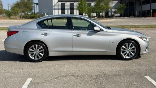 2015 INFINITI Q50 Base