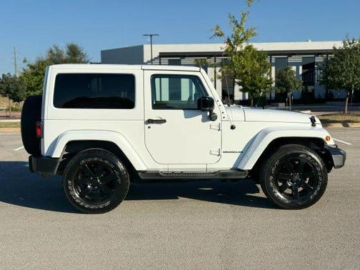 2014 Jeep Wrangler Altitude