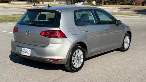 2017 Volkswagen Golf TSI S 4-Door