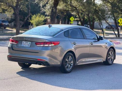 2016 Kia Optima LX Turbo