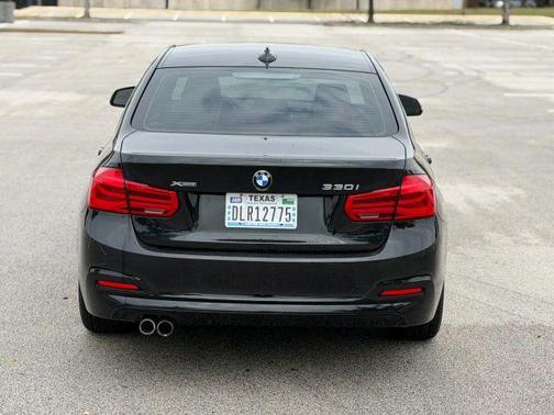 2017 BMW 330 i xDrive