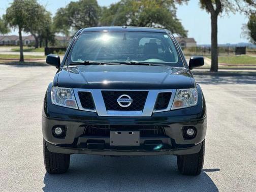 2016 Nissan Frontier Desert Runner
