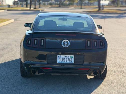 2013 Ford Mustang V6