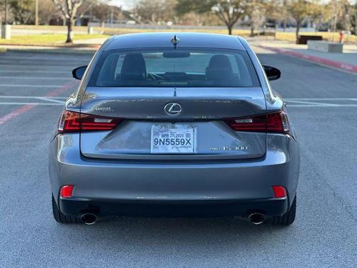 2016 Lexus IS 300 Base