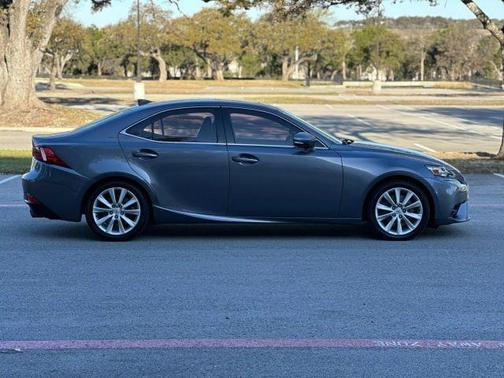 2016 Lexus IS 300 Base