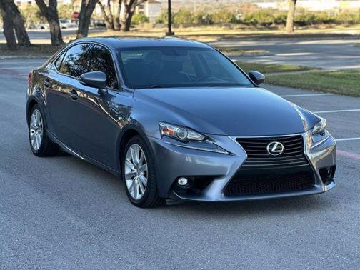 2016 Lexus IS 300 Base