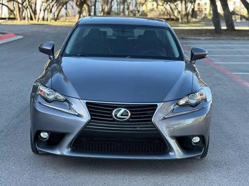 2016 Lexus IS 300 Base