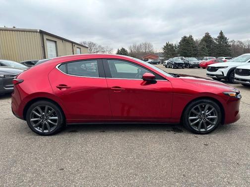 2023 Mazda Mazda3 FWD w/Preferred Package
