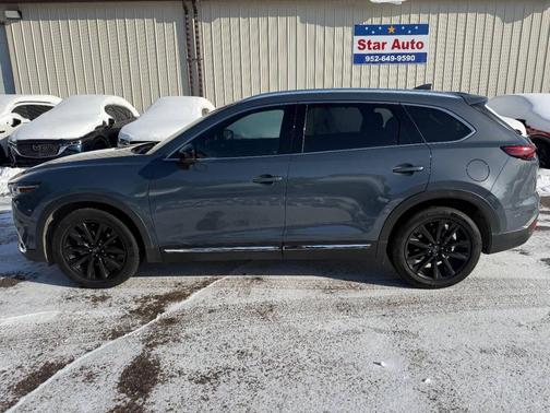 2023 Mazda CX-9 Carbon Edition