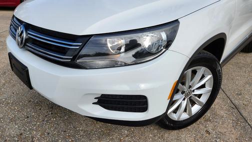 2017 Volkswagen Tiguan 2.0T Wolfsburg Edition