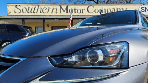 2017 Lexus IS 200t Base