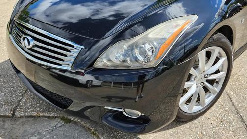 Black Obsidian 2014 INFINITI Q60 Journey