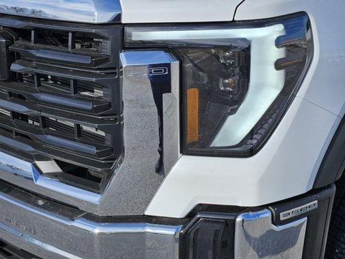 2026 GMC Sierra 3500 Base