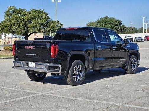 Onyx Black 2026 GMC Sierra 1500 SLT
