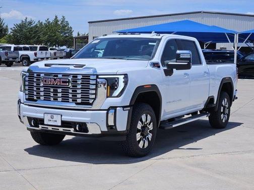 Glacier White Tricoat 2026 GMC Sierra 2500 Denali