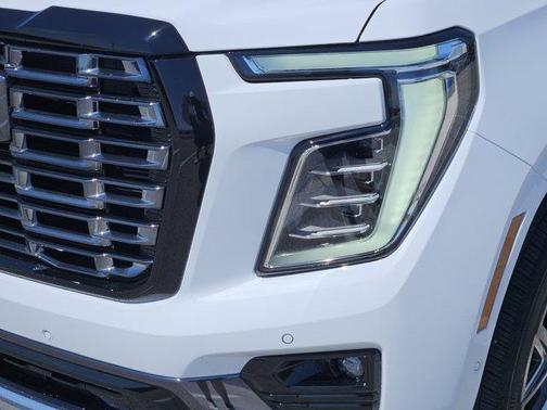 Summit White 2026 GMC Yukon Denali Ultimate