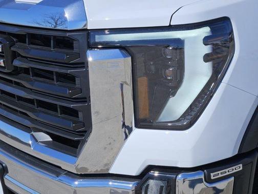 2026 GMC Sierra 2500 Pro