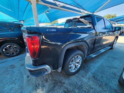 Onyx Black 2021 GMC Sierra 1500 SLT