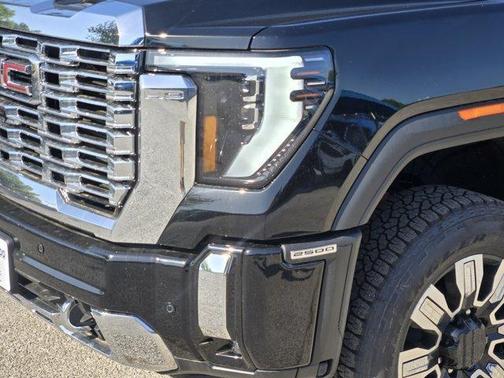 2025 GMC Sierra 2500 Denali