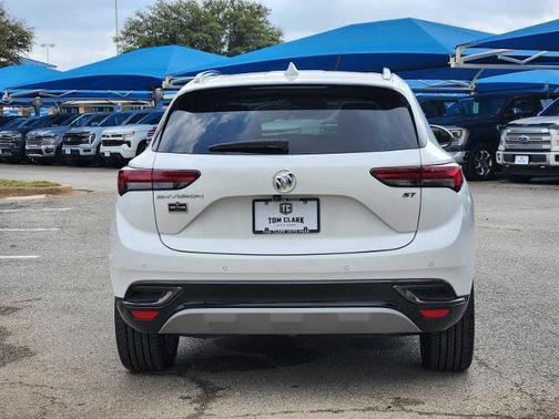 2023 Buick Envision Essence FWD