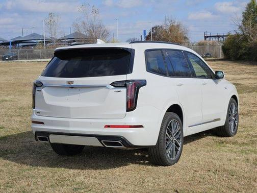2025 Cadillac XT6 Sport AWD