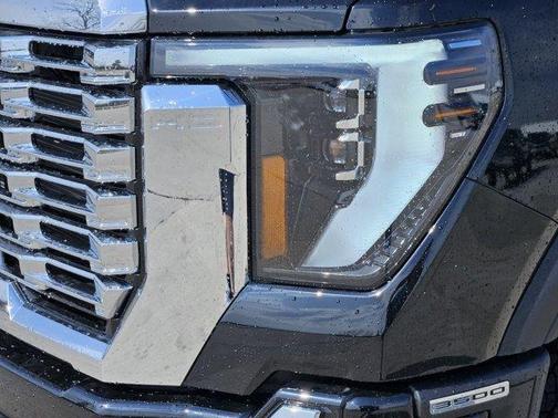 2026 GMC Sierra 3500 Denali