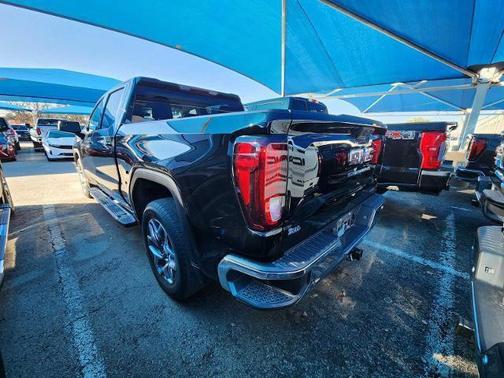 2023 GMC Sierra 1500 SLE