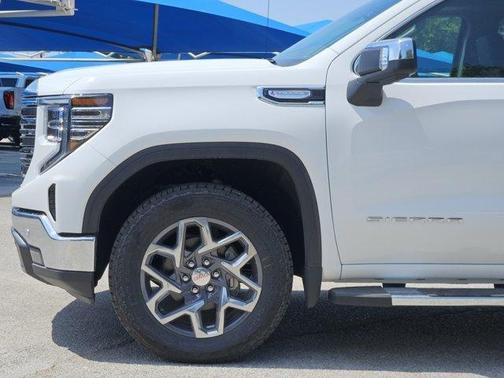 Summit White 2026 GMC Sierra 1500 SLT