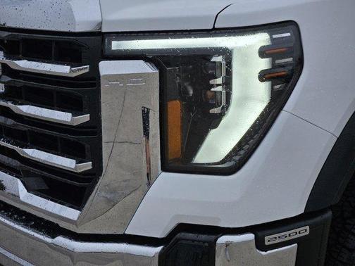 2026 GMC Sierra 2500 SLT