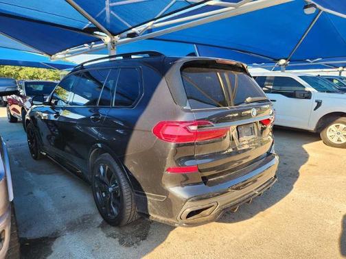 Black Sapphire Me 2019 BMW X7 xDrive50i