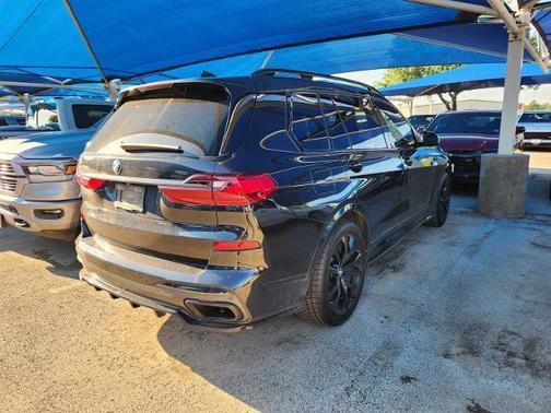 Black Sapphire Me 2019 BMW X7 xDrive50i