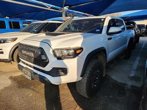 2019 Toyota Tacoma SR