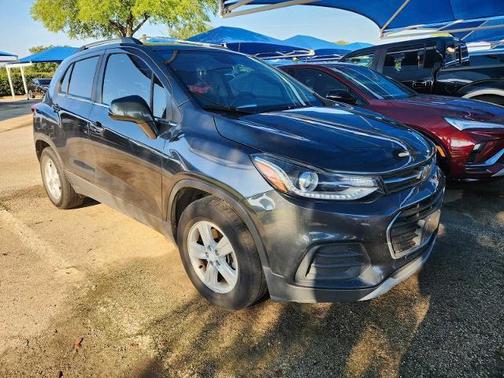 Nightfall Gray Metallic 2020 Chevrolet Trax LT