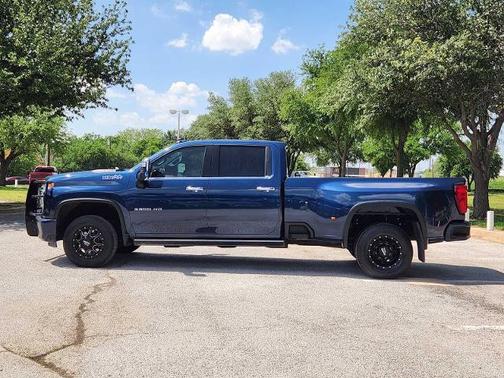 Northsky Blue Metallic 2021 Chevrolet Silverado 3500 High Country