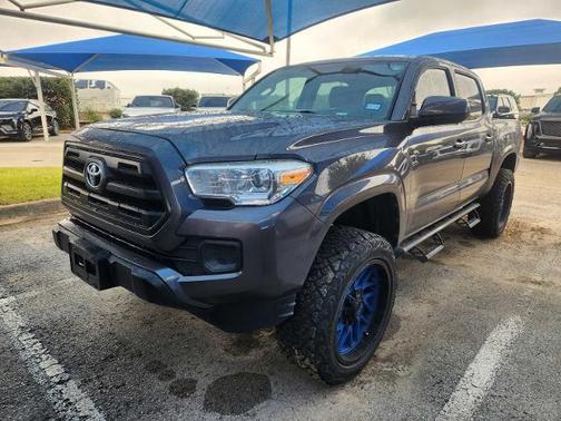 2017 Toyota Tacoma SR