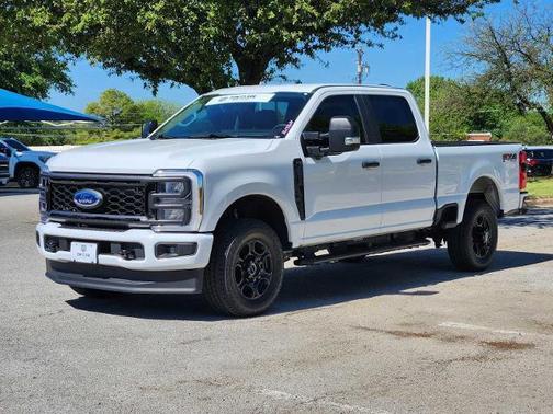 Oxford White 2025 Ford F-250 XL