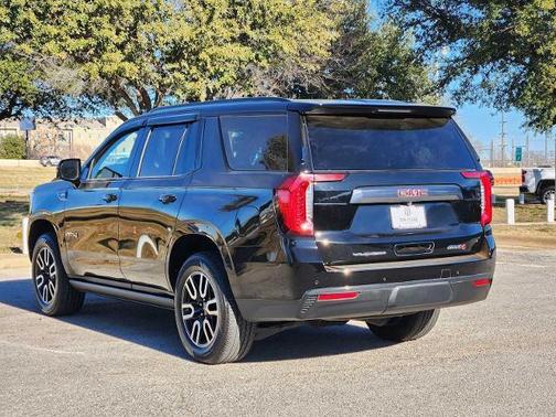 2021 GMC Yukon 4WD AT4