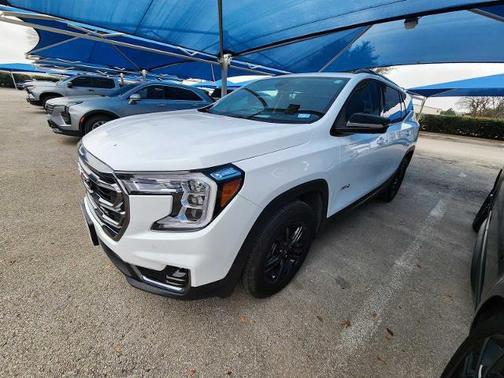 2023 GMC Terrain AWD AT4