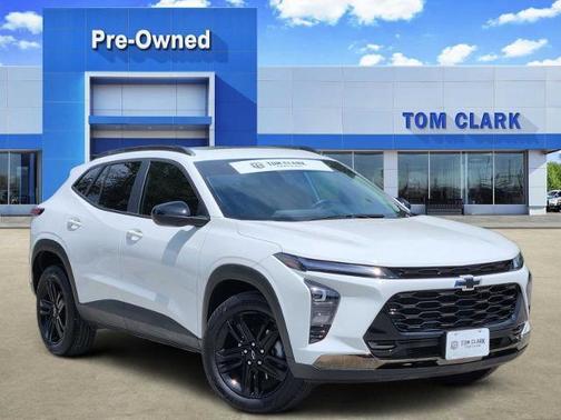 Summit White 2025 Chevrolet Trax FWD ACTIV