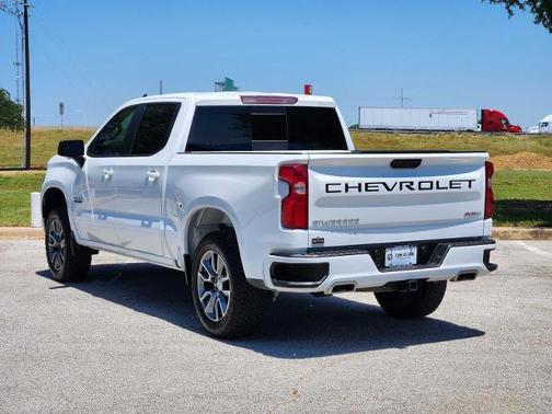 Summit White 2024 Chevrolet Silverado 1500 RST