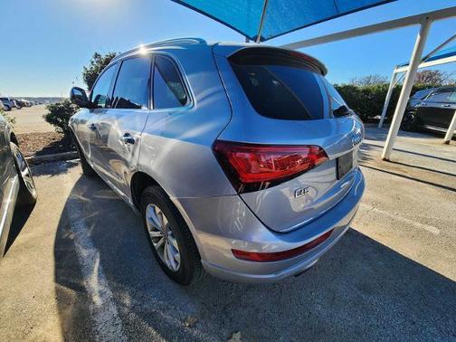 2015 Audi Q5 2.0T Premium Plus