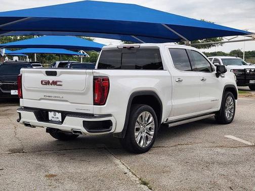 White Frost Tricoat 2022 GMC Sierra 1500 Denali