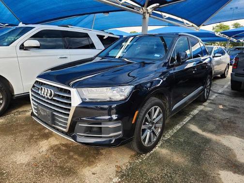 Ink Blue Metallic 2017 Audi Q7 3.0T Premium